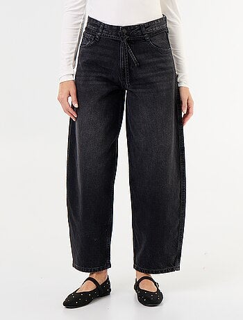 Jean barrel con cintura da annodare