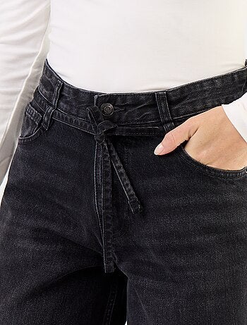 Jean barrel con cintura da annodare