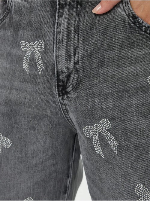 Jeans a gamba dritta a vita alta hiccup - Kiabi Jeans a gamba dritta a vita alta hiccup - Kiabi