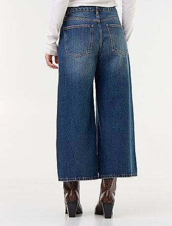 Jeans a gamba larga a vita alta