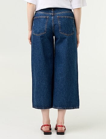 Jeans a gamba larga a vita alta