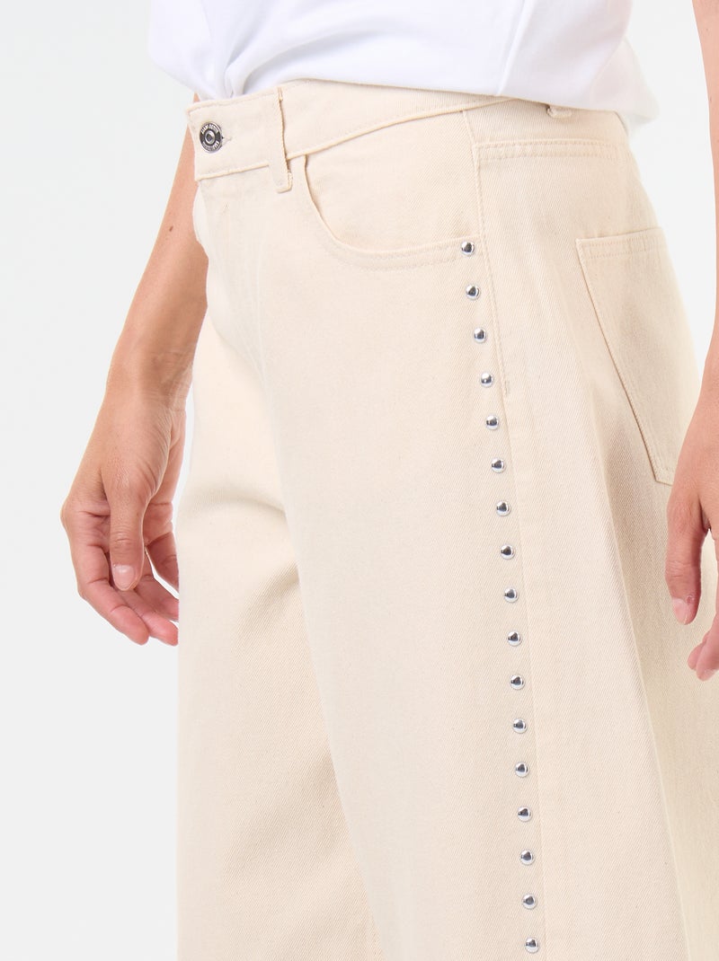 Jeans a gamba larga con borchie fantasiose Bianco - Kiabi