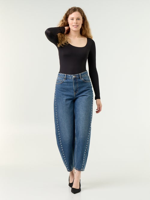 Jeans a gamba larga con borchie fantasiose - Kiabi Jeans a gamba larga con borchie fantasiose - Kiabi