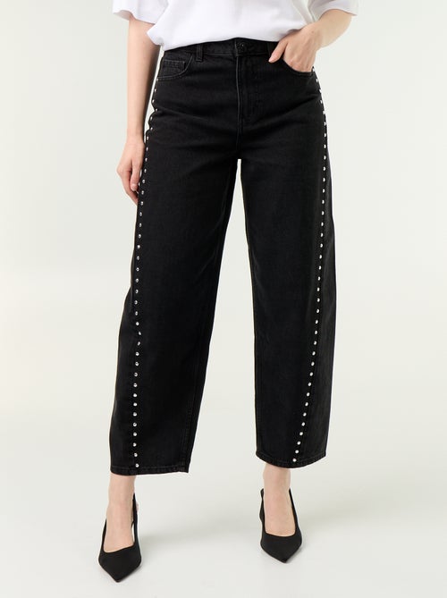 Jeans a gamba larga con borchie fantasiose - Kiabi Jeans a gamba larga con borchie fantasiose - Kiabi