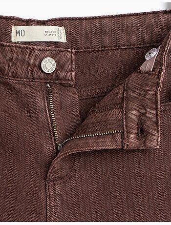 Jeans a gamba larga con chiodi, mo fashion