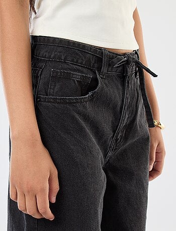 Jeans a gamba larga con cintura sottile in jeans