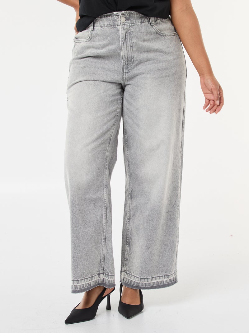 Jeans a gamba larga con orli grezzi Grigio - Kiabi