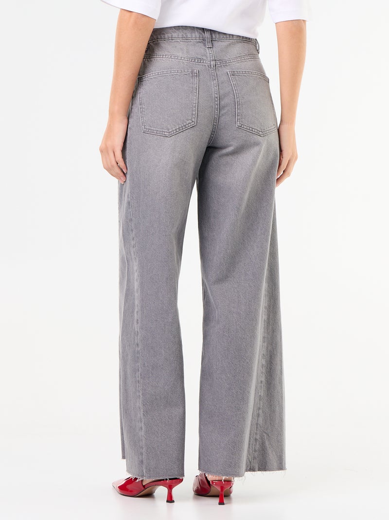 Jeans a gamba larga con orlo a taglio vivo Grigio - Kiabi