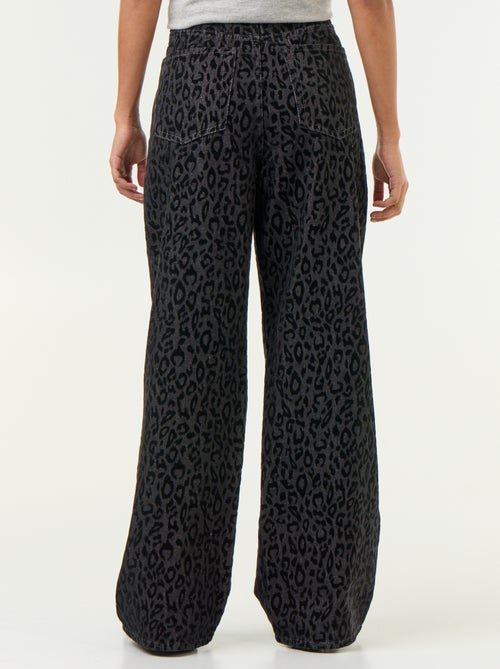 Jeans a gamba larga con stampa leopardata - Kiabi Jeans a gamba larga con stampa leopardata - Kiabi