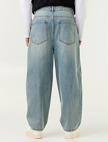 Jeans a taglio ampio 5 tasche