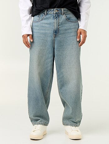 Jeans a taglio ampio 5 tasche