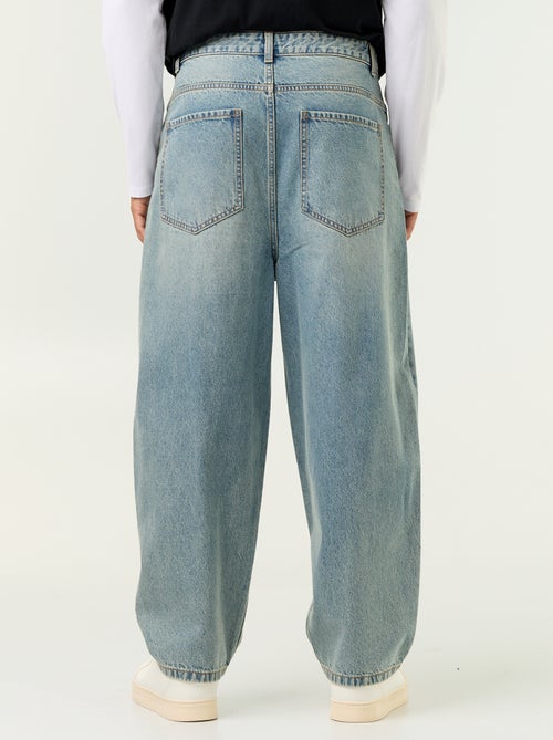 Jeans a taglio ampio 5 tasche - Kiabi Jeans a taglio ampio 5 tasche - Kiabi