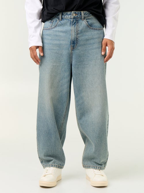 Jeans a taglio ampio 5 tasche - Kiabi Jeans a taglio ampio 5 tasche - Kiabi