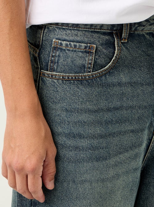 Jeans a taglio ampio 5 tasche - Kiabi Jeans a taglio ampio 5 tasche - Kiabi
