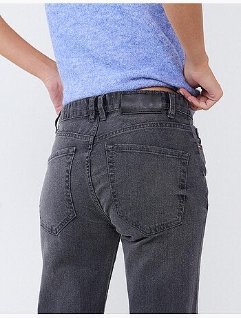Jeans a taglio di stivali, mo fashion