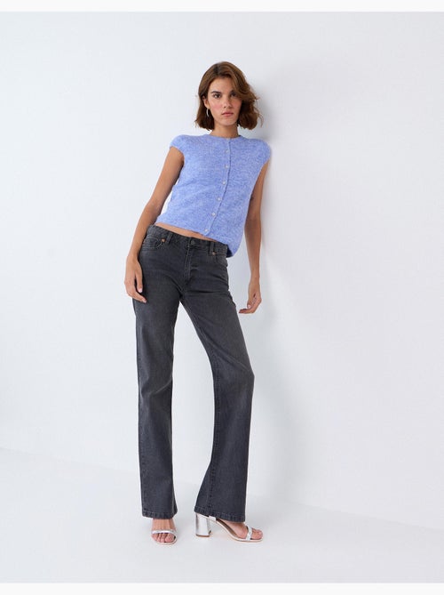 Jeans a taglio di stivali, mo fashion - Kiabi Jeans a taglio di stivali, mo fashion - Kiabi