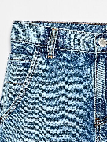 Jeans taglio dritto a 5 tasche