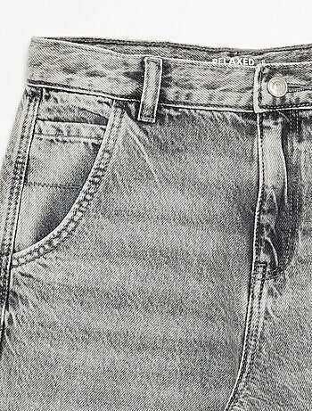 Jeans taglio dritto a 5 tasche