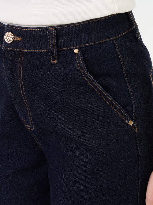 Jeans a tinta unita con ampi risvolti sul fondo - Kiabi