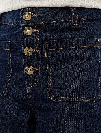 Jeans a vita alta con bottoni