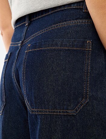 Jeans a vita alta con bottoni