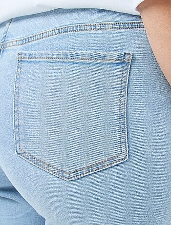 Jeans a vita alta con strass