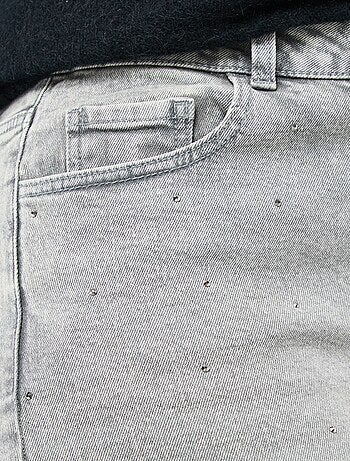 Jeans a vita alta con strass