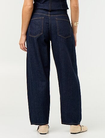 Jeans a vita alta e gamba larga