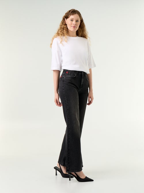 Jeans a vita alta taglio flare con ricami a 'cuori' - Kiabi