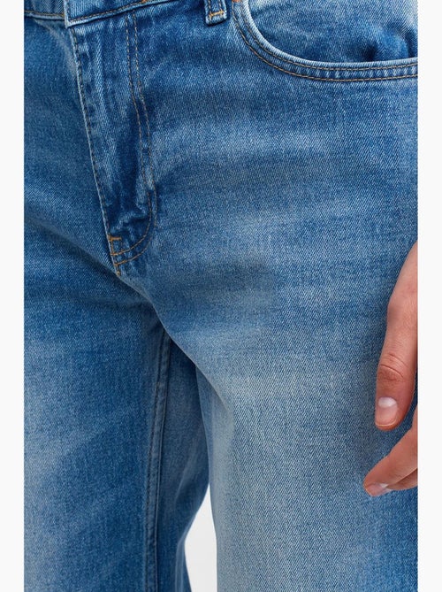 Jeans a vita media a gamba dritta dilvin - Kiabi Jeans a vita media a gamba dritta dilvin - Kiabi