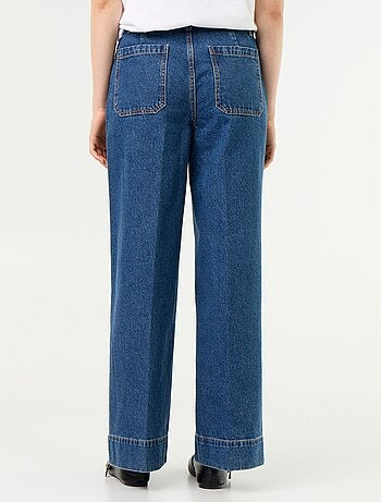 Jeans larghi a vita alta con tasche applicate
