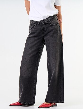 Jeans ampi con cintura fantasia