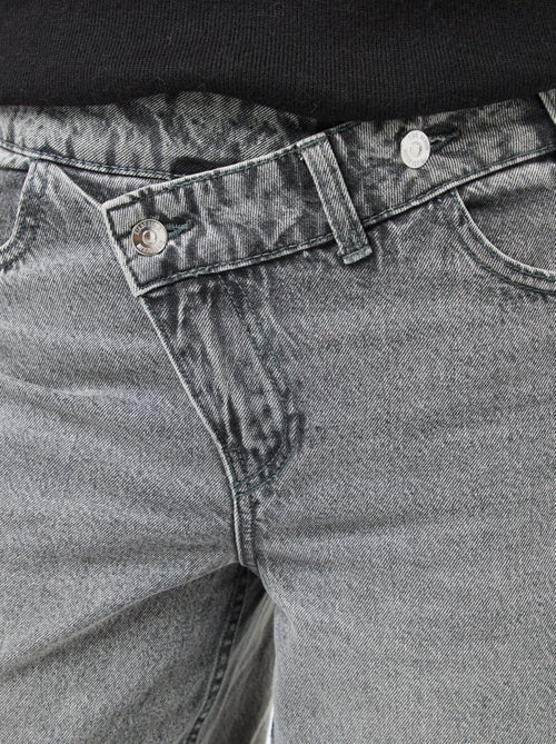 Jeans ampi con doppia apertura abbottonata - Kiabi