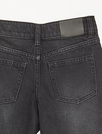 Jeans ampi con fiocchi di neve in strass