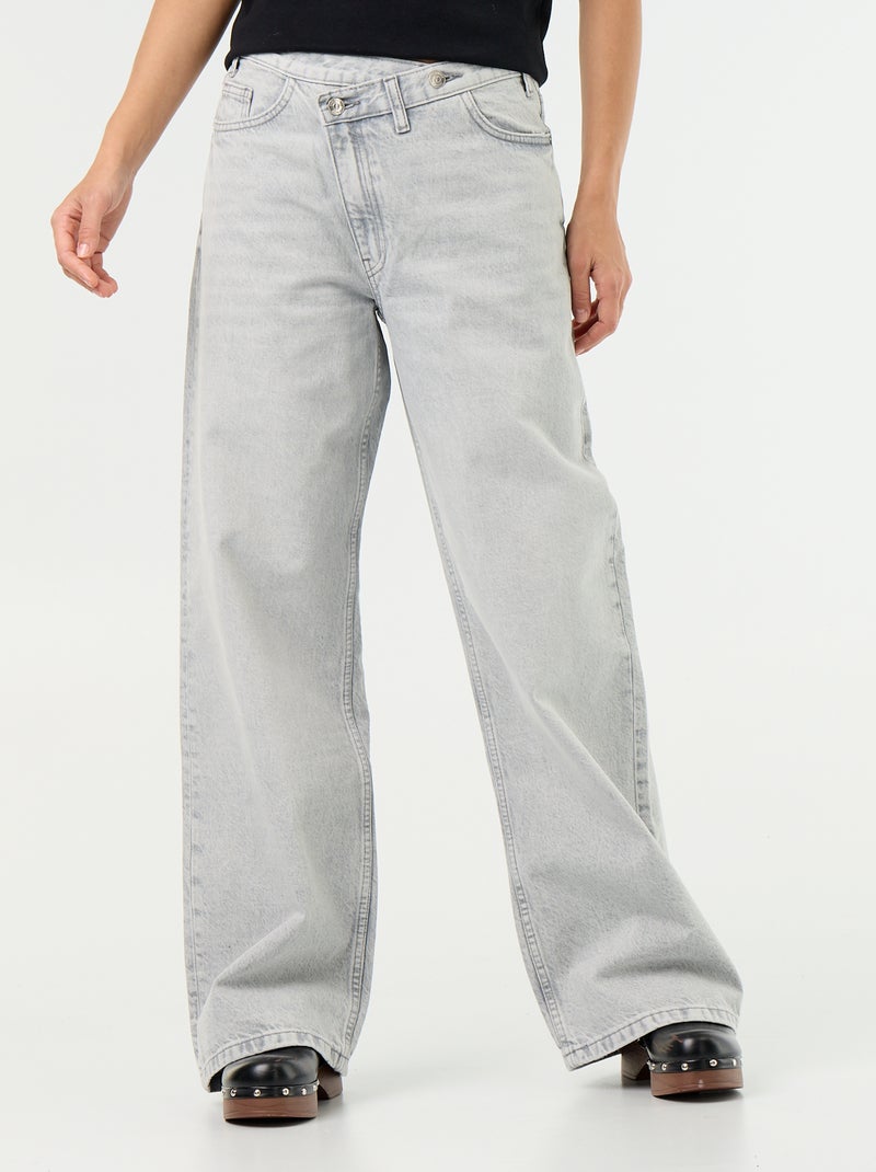 Jeans barrel con abbottonatura asimmetrica Grigio - Kiabi
