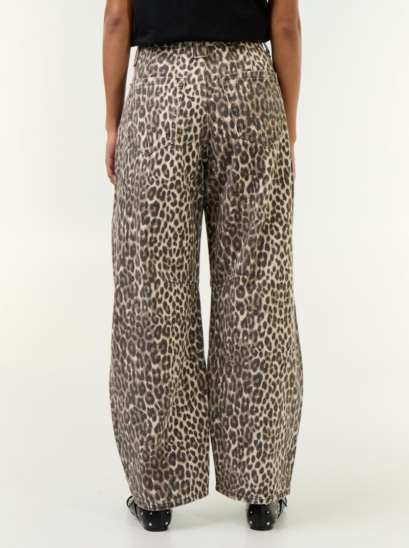 Jeans barrel con stampa leopardata Marrone - Kiabi