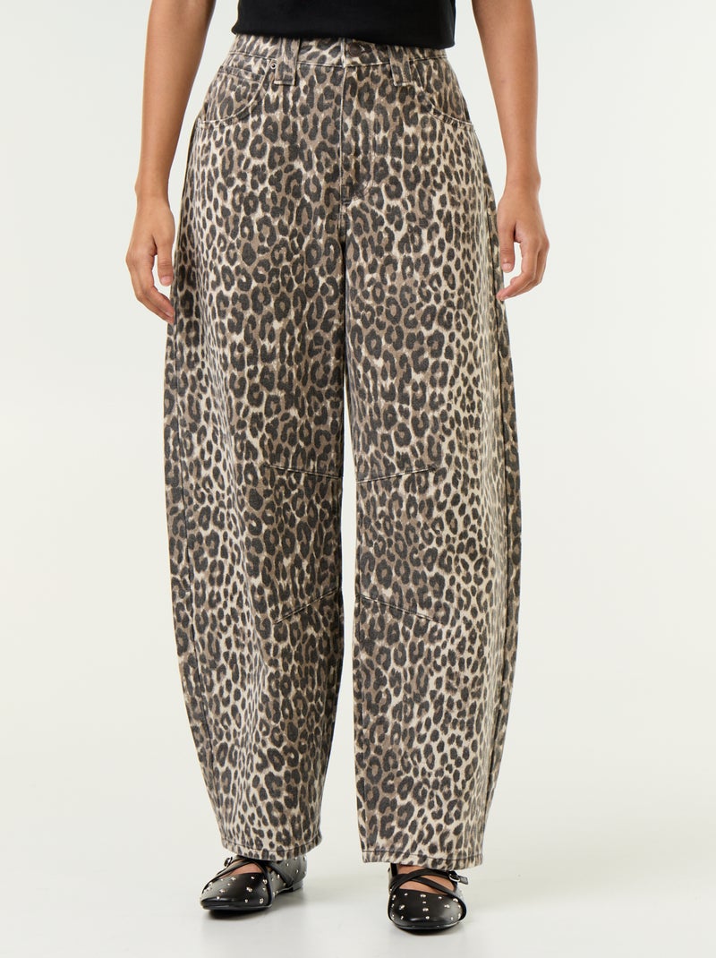 Jeans barrel con stampa leopardata Marrone - Kiabi