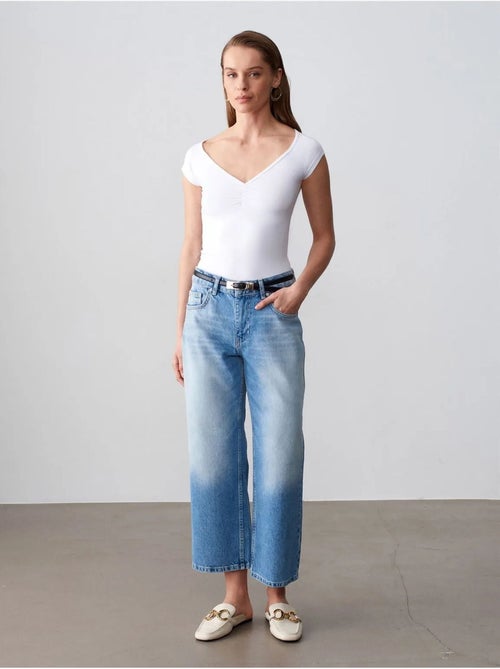 Jeans capri a vita bassa a gamba ampia dilvin - Kiabi Jeans capri a vita bassa a gamba ampia dilvin - Kiabi