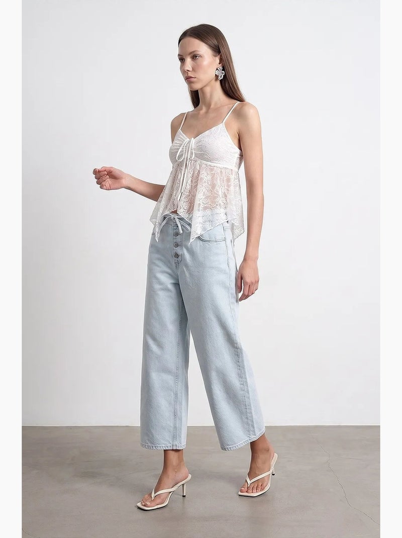 Jeans capri da donna a gamba ampia a vita alta con dettaglio in pizzo dilvin Blu chiaro - Kiabi