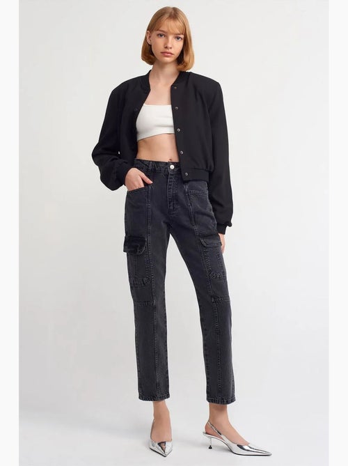 Jeans cargo a gamba dritta a vita alta dilvin - Kiabi Jeans cargo a gamba dritta a vita alta dilvin - Kiabi