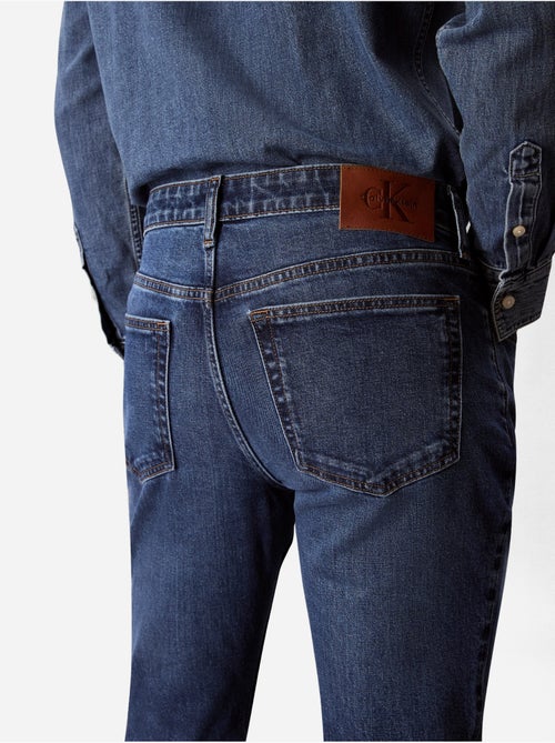 Jeans con bottone - calvin klein - Kiabi Jeans con bottone - calvin klein - Kiabi