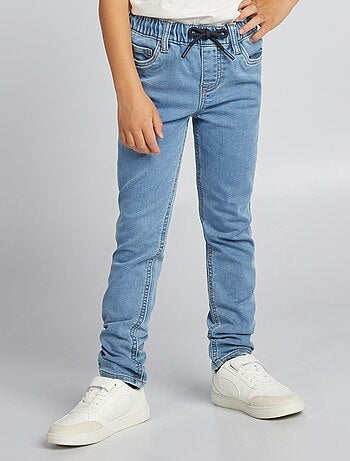 Jeans con vita elasticizzata e cordoncini