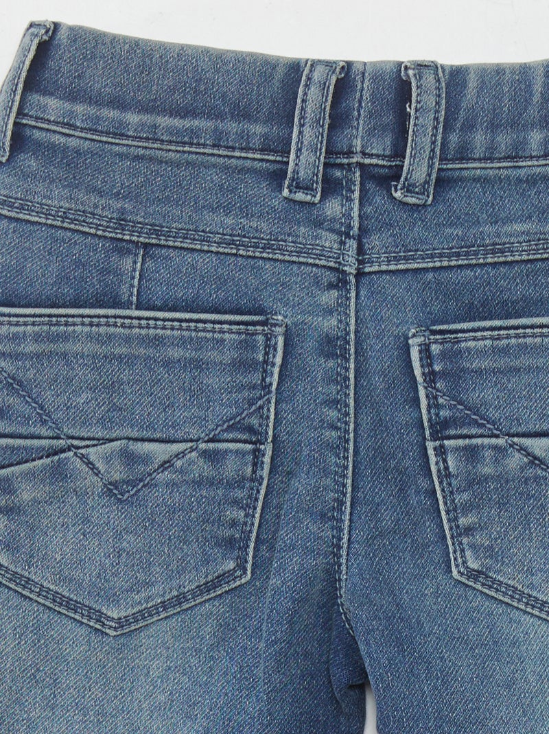 Jeans con vita elasticizzata e cordoncino blu Kiabi 7.70€