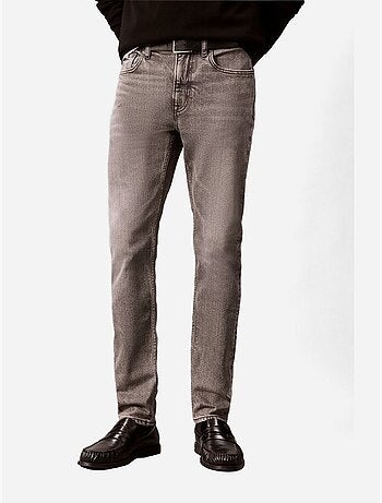 Jeans dal taglio slim - calvin klein