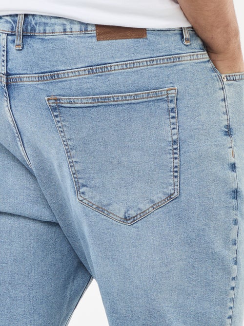 Jeans dritti con 5 tasche - L30 - Kiabi