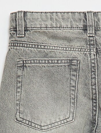 Jeans dritti con 5 tasche