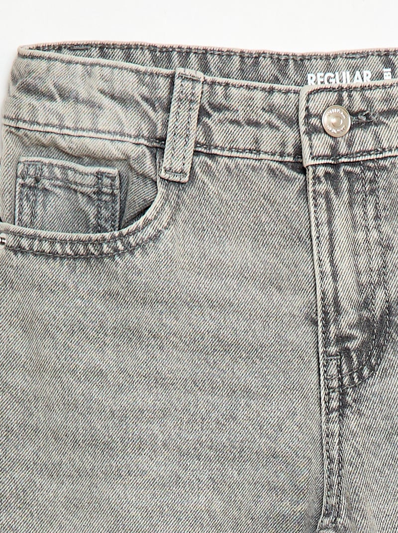 Jeans dritti con 5 tasche Grigio - Kiabi