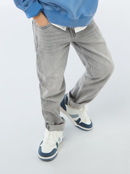 Jeans dritto a 5 tasche - Kiabi Jeans dritto a 5 tasche - Kiabi