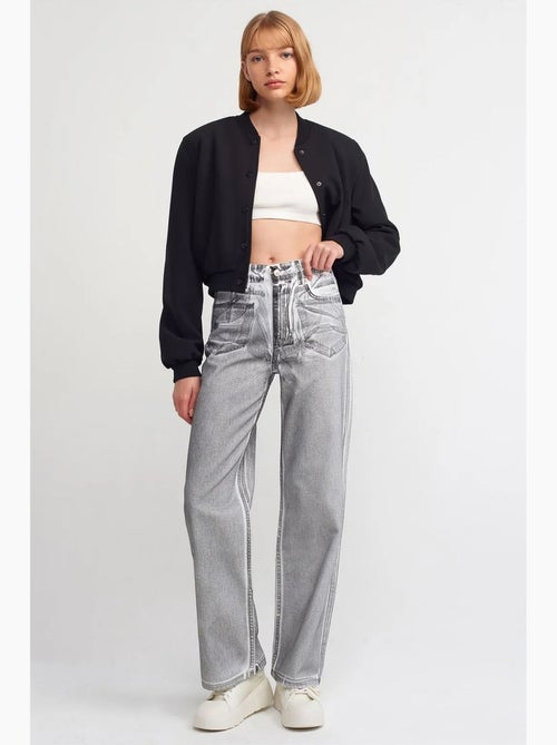 Jeans in cotone a vita alta a gamba dritta dilvin - Kiabi Jeans in cotone a vita alta a gamba dritta dilvin - Kiabi
