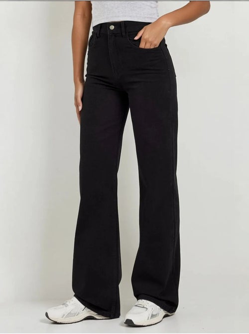 Jeans in denim a gamba dritta hiccup - Kiabi Jeans in denim a gamba dritta hiccup - Kiabi